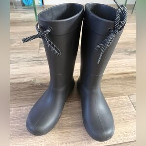 Crocs Women’s size 4 Rain Boots - black - Dual Comfort